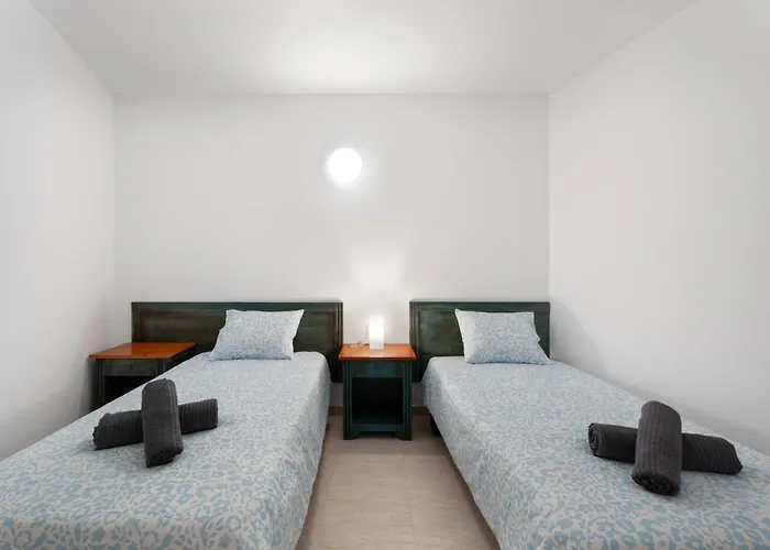 Flores 1g * أذيخي